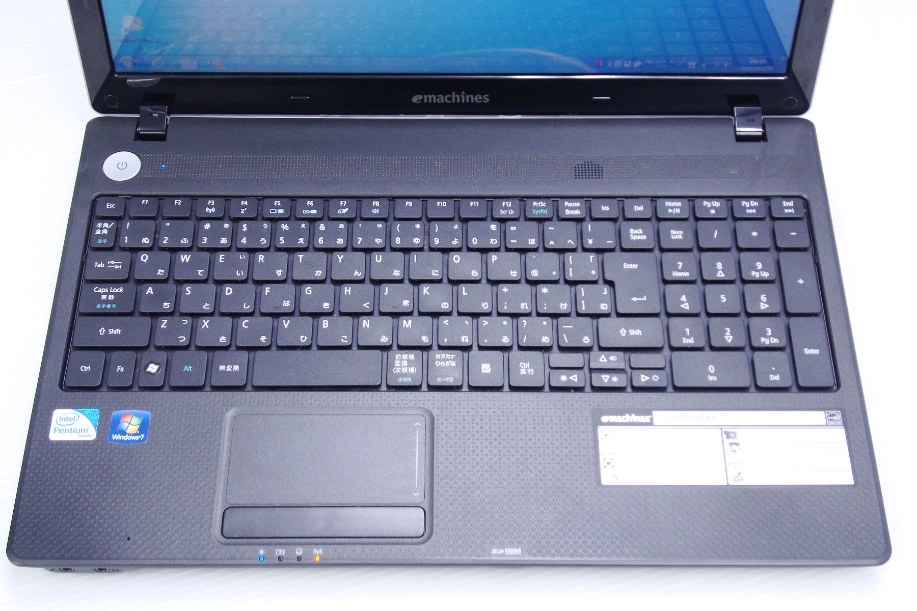 emachines E732Z-F22B/F (Pentium 2.13GHz/3GB/250GB) いろいろ