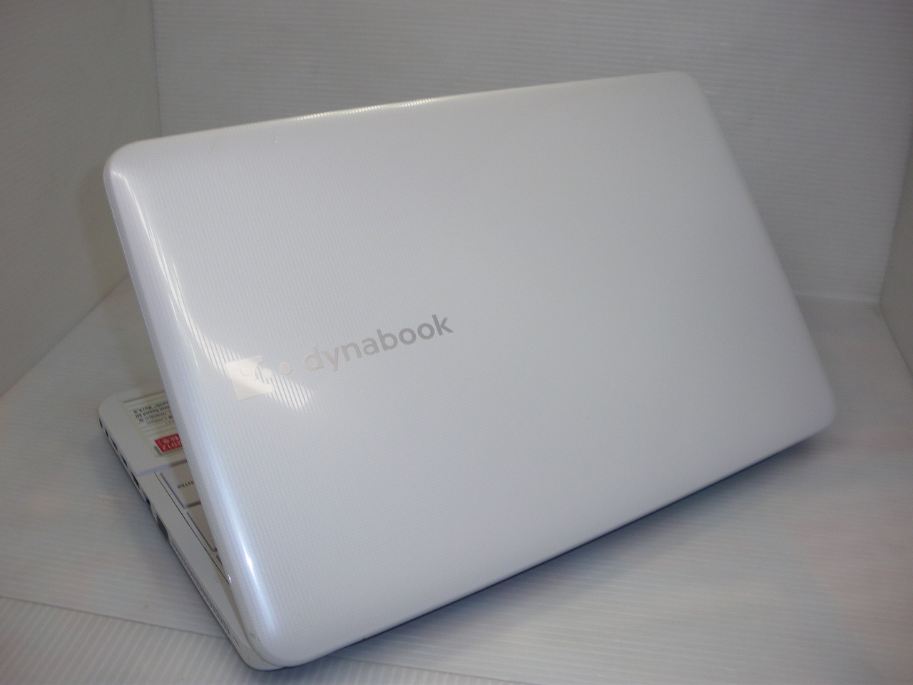 TOSHIBA Dynabook T552/47GW