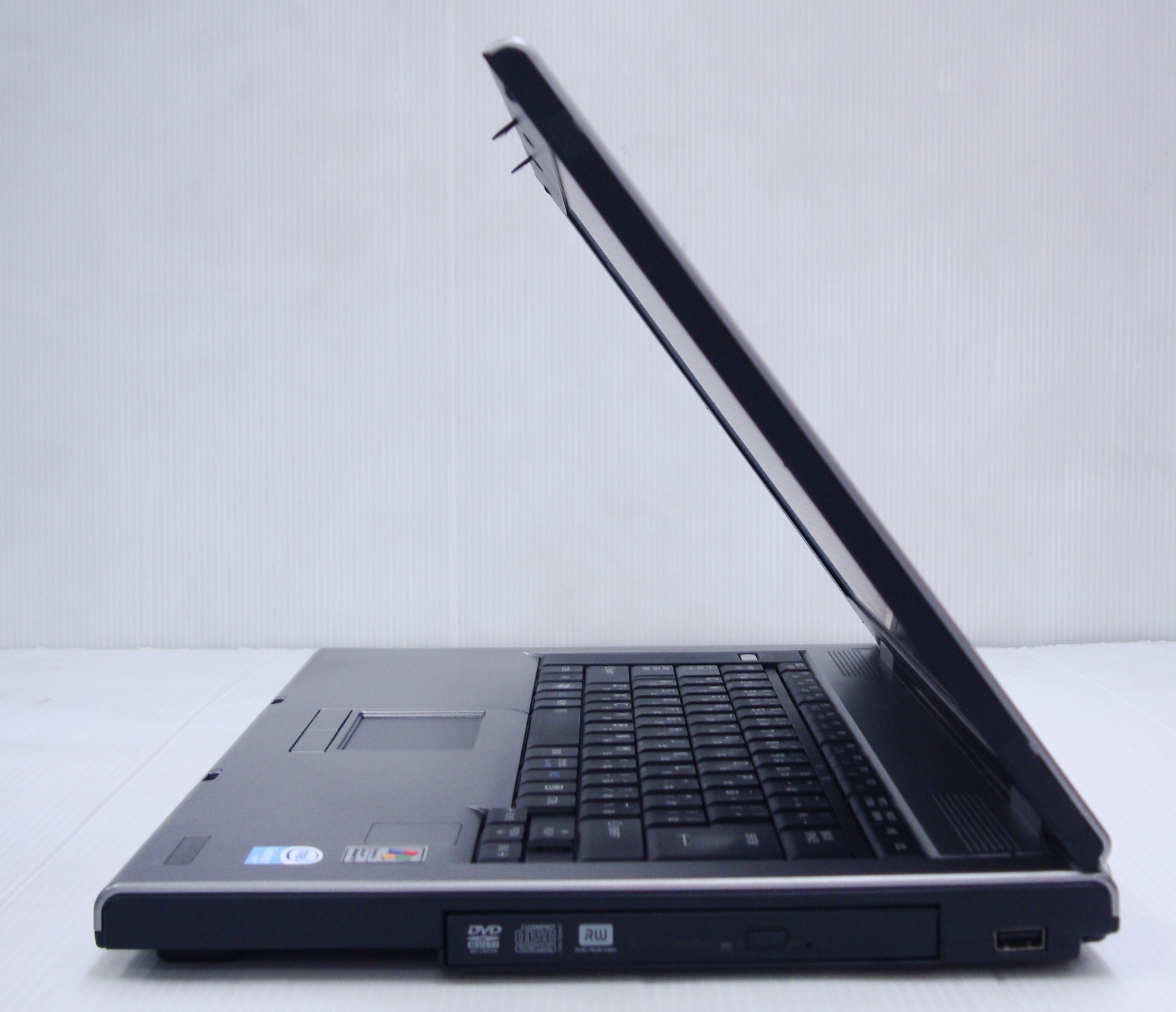 東芝 Satellite K20 (Celeron1.73Ghz/2GB/80GB) DVDマルチ搭載