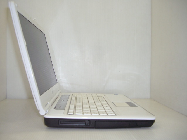 高速SSD240GB搭載 FUJITSU LIFEBOOK AH550/5Aノートパソコン 11 おまけ