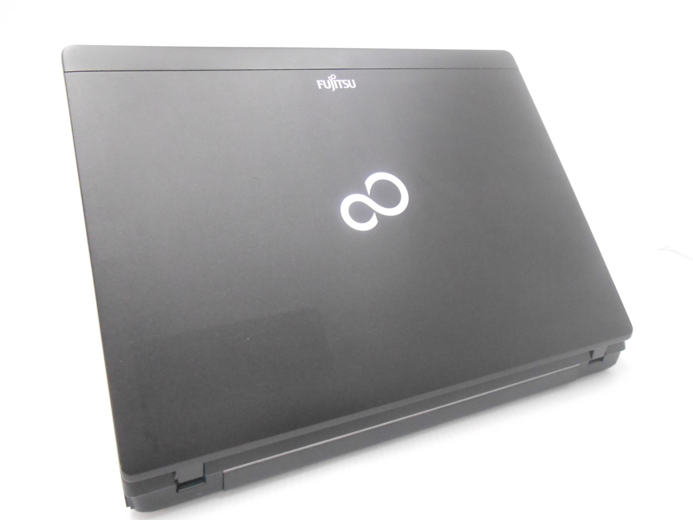 Windowsノート本体 FUJITSU LIFEBOOK P770/B 富士通 LIFEBOOK P770/B (Corei5 2520M 2.50GHz/4GB/160GB) 12.1