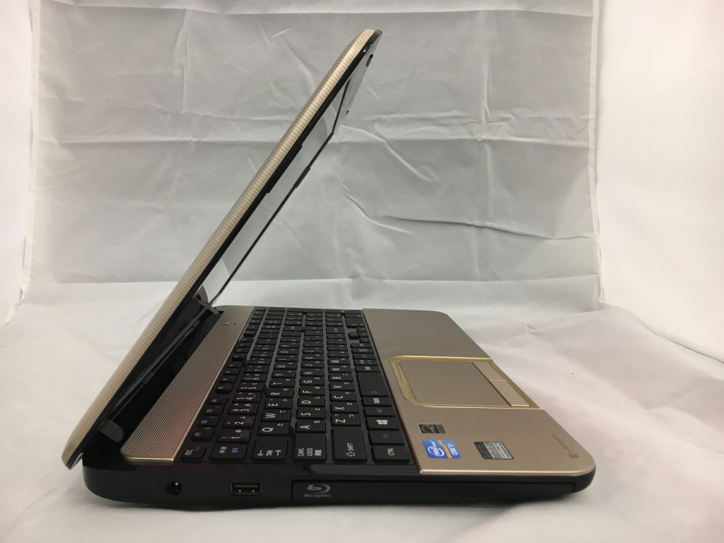 東芝 dynabook T552/58GK (Core i7 3630QM 2.4GHz/メモリ:8GB