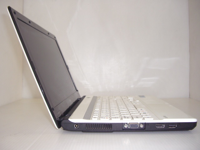 ノートPC NEC - NEC Lavie LM750/ES6W LaVie L LL750/ES6W PC-LL750ES6W クリスタルホワイト