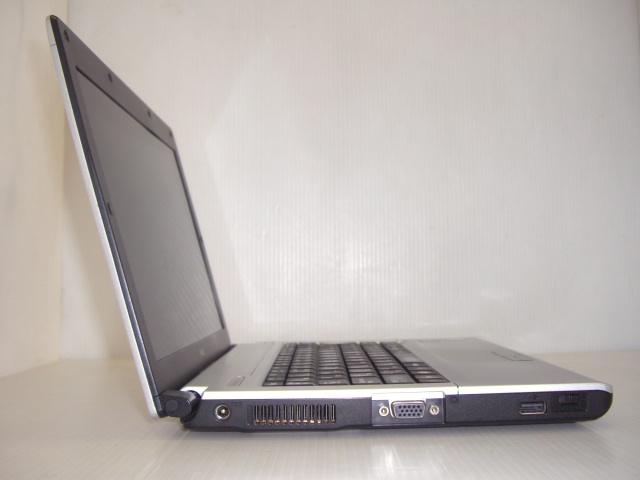 NEC PC-VK17HBBCD core i7 コンパクトノートPC Amazon.co.jp: 【中古】 NEC VersaPro UltraLite タイプVB VK17H