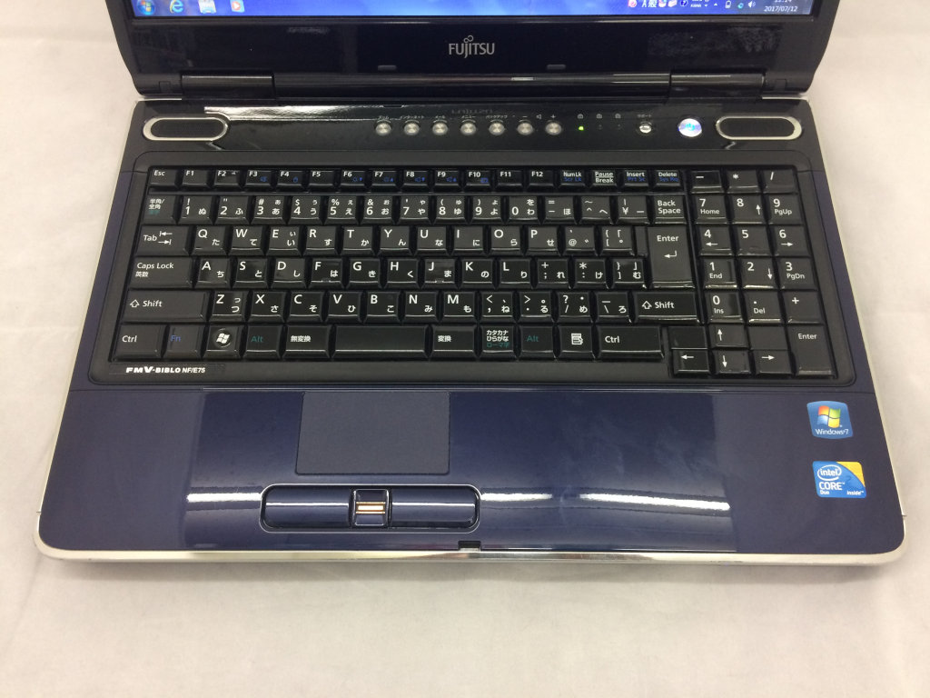 FMV-BIBLO NF/E75 (Core 2 DUo P8700 2.53GHz/4GB/500GB