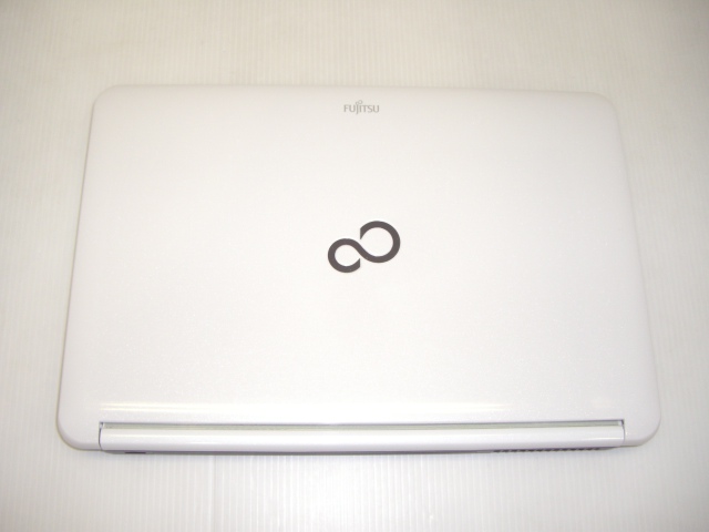 富士通 LIFEBOOK AH77/G