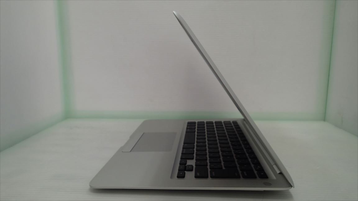 apple MacBook Air A1304