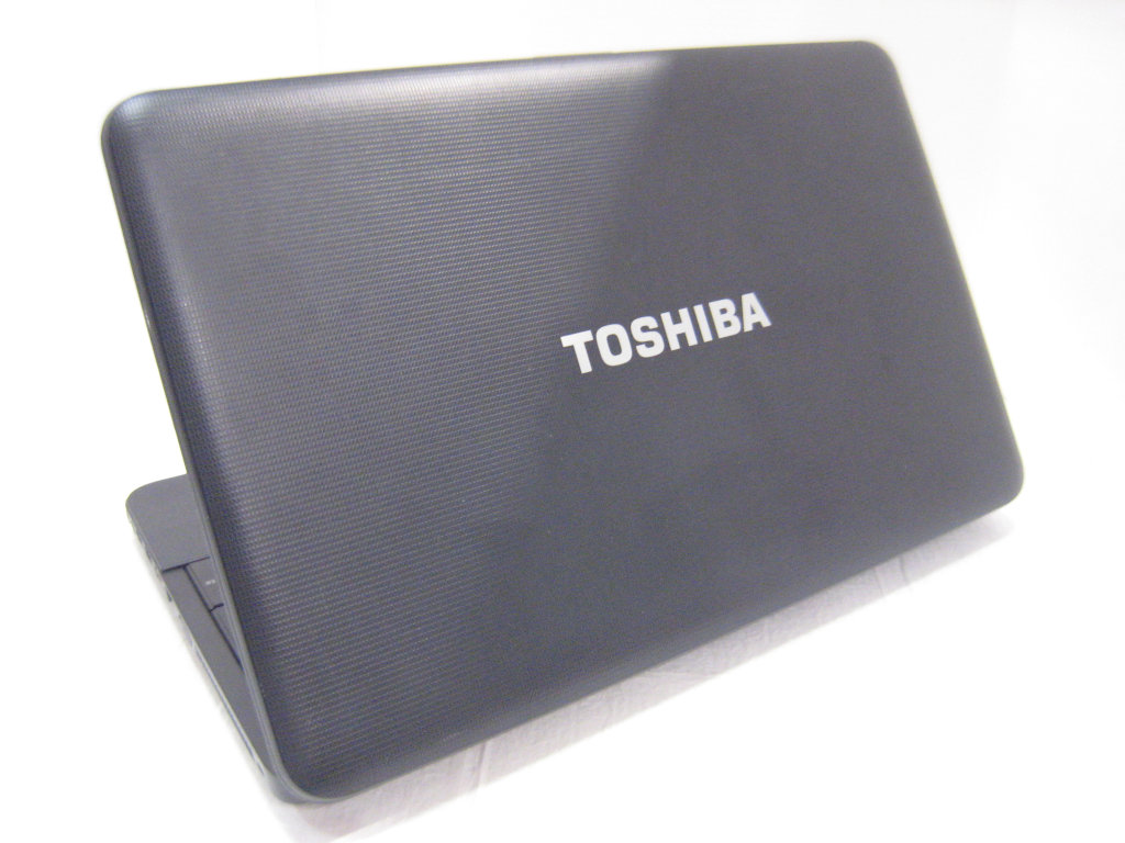 ノートパソコン dyanabook satellite B252/21G