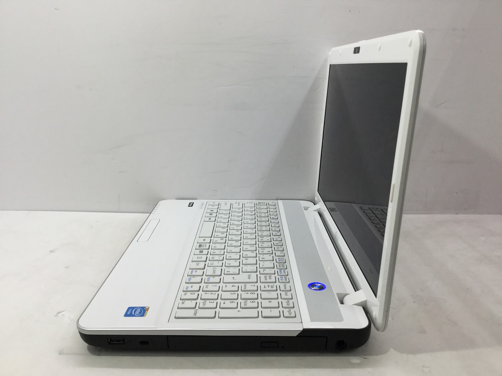 富士通 LIFEBOOK AH30/L
