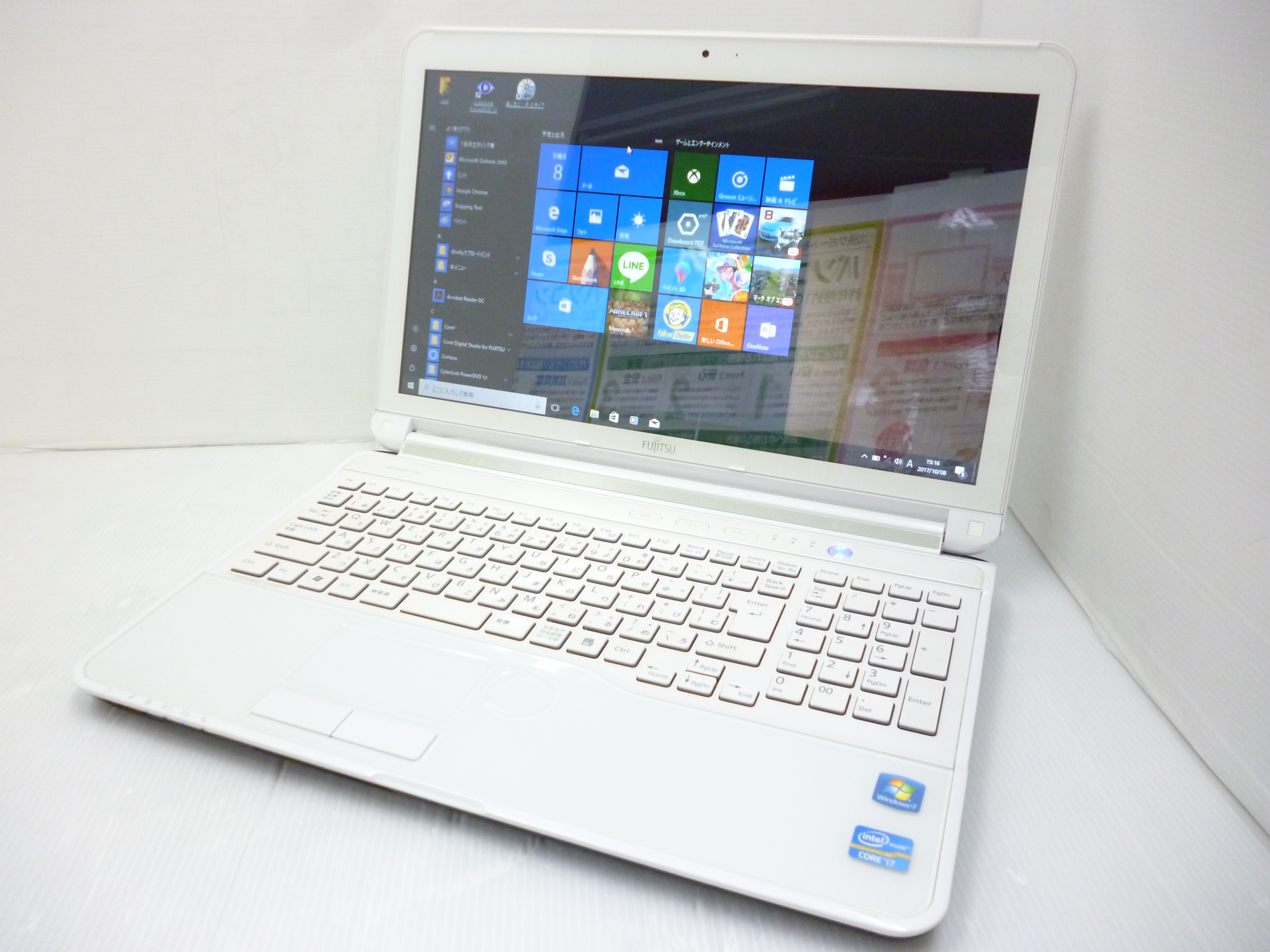 富士通 LIFEBOOK AH77/G (Corei7 2670QM 2.2GHz/8GB/750GB) 15.6