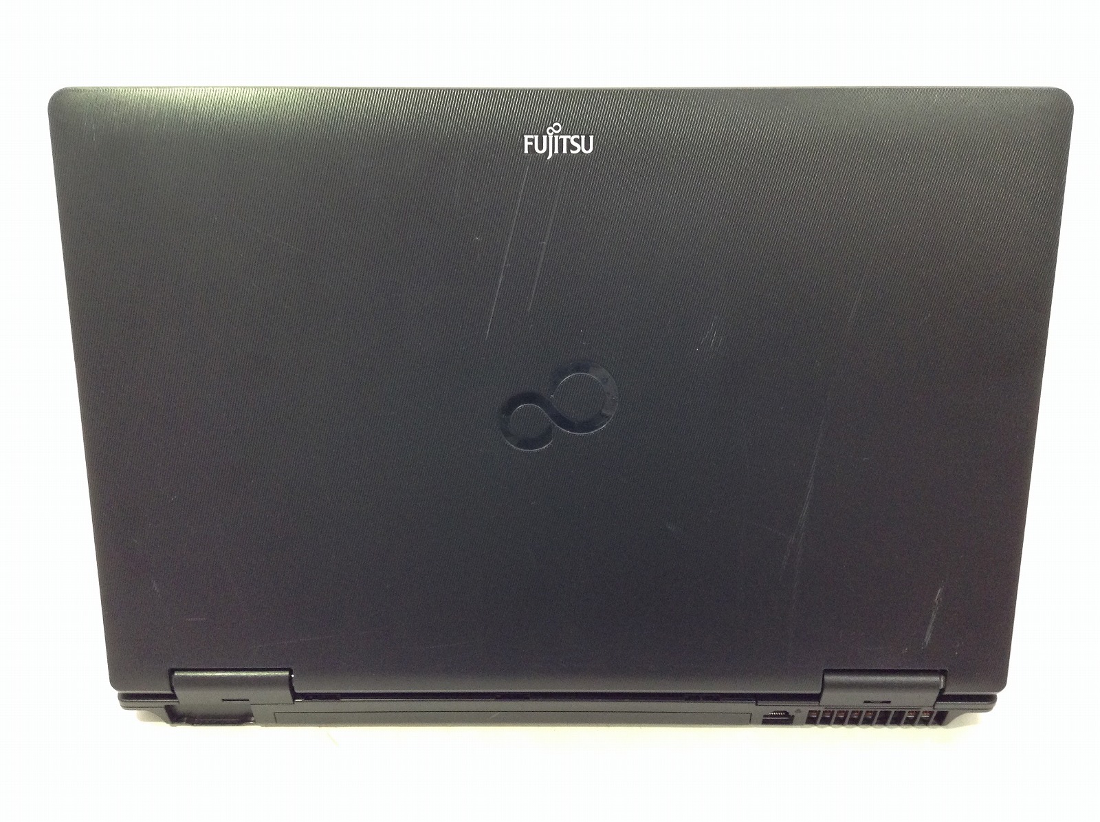 FUJITSUノートパソコン　富士通のーとぱそこんPC 富士通】ノートパソコン LIFEBOOK A561/D