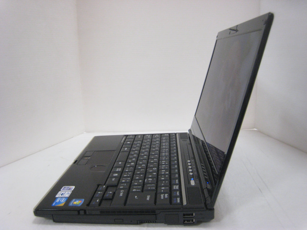 webカメラ搭載でテレワーク使用にも】FUJITSU LIFEBOOK AH53/C Core i3