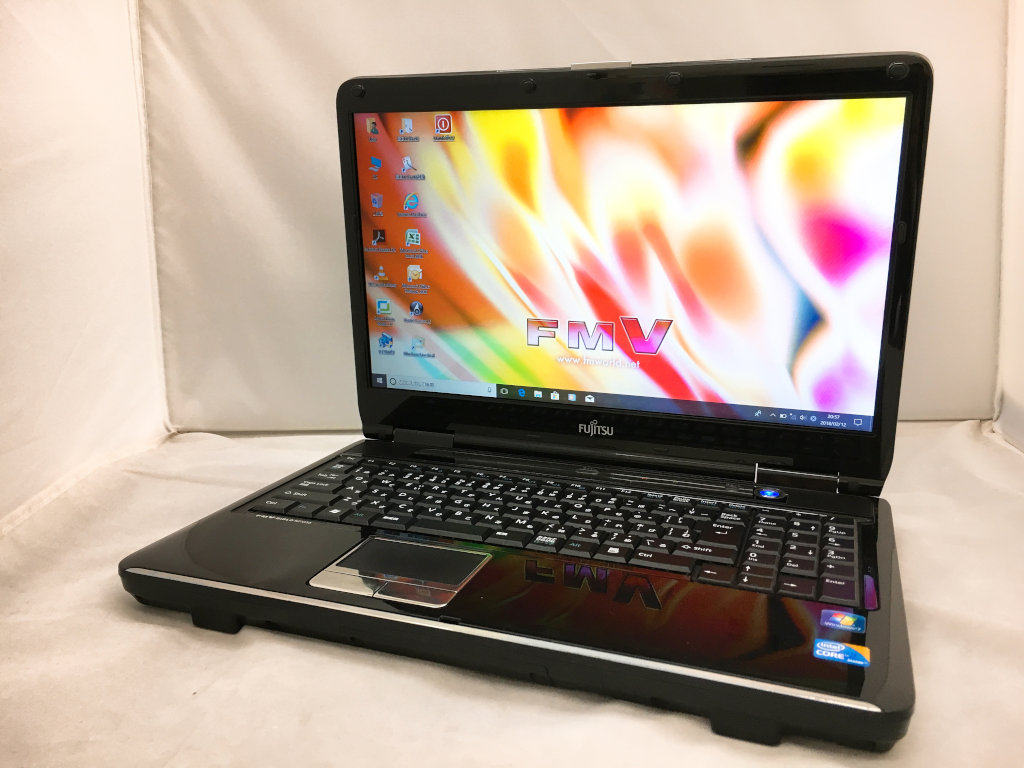 富士通ノートパソコン　FMV-BIBLO NF/G50　CORE i3搭載 Fujitsu FMV-BIBLO NF/G50 Core i3 330M 2.13Ghz HDD 500GB RAM
