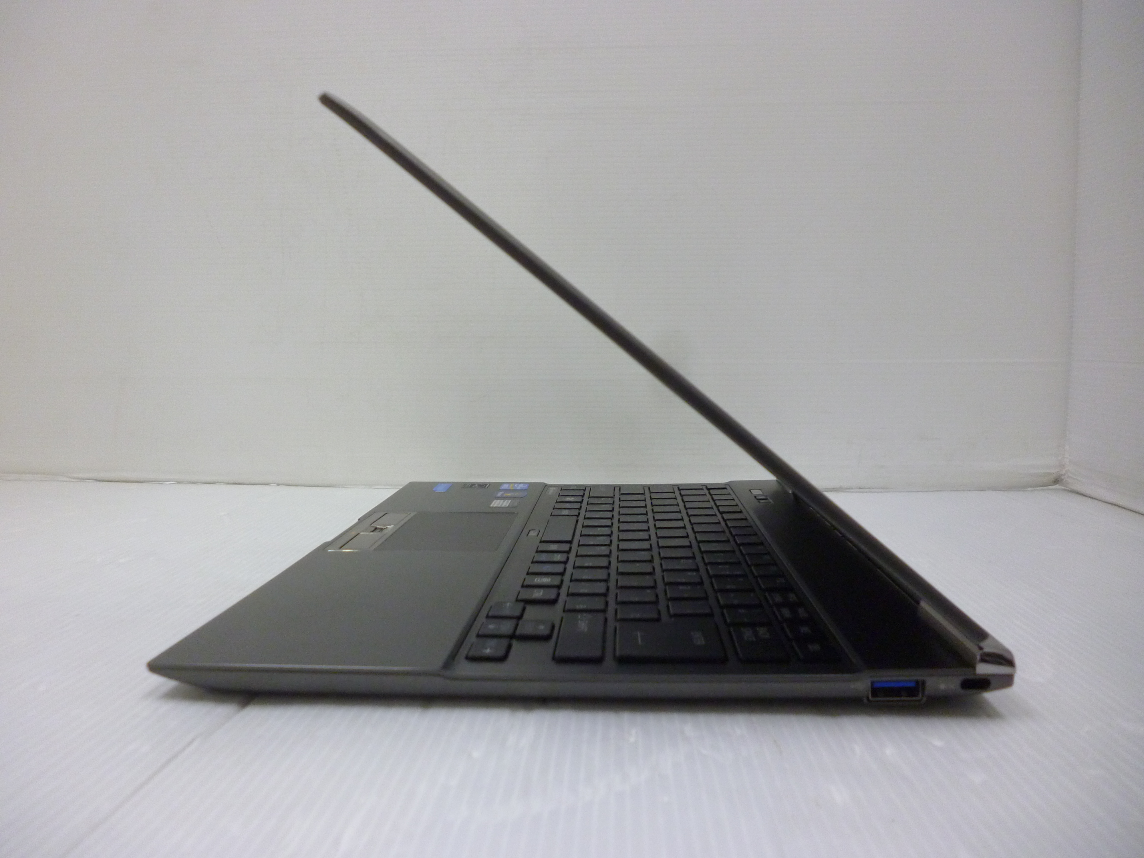 東芝 - 東芝 ダイナブック R631/28E 東芝 dynabook R631/28E (Corei5 2467M 1.60GHz/4GB/SSD:128GB