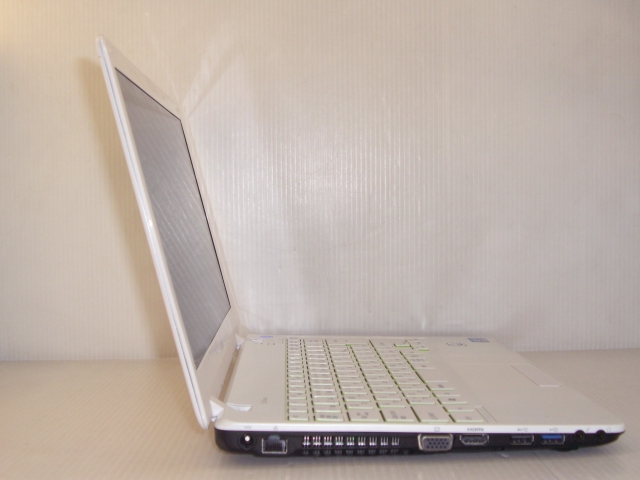 富士通 ノートパソコン LIFEBOOK SH54/E/中古特価良品 富士通 LIFEBOOK AH54/E