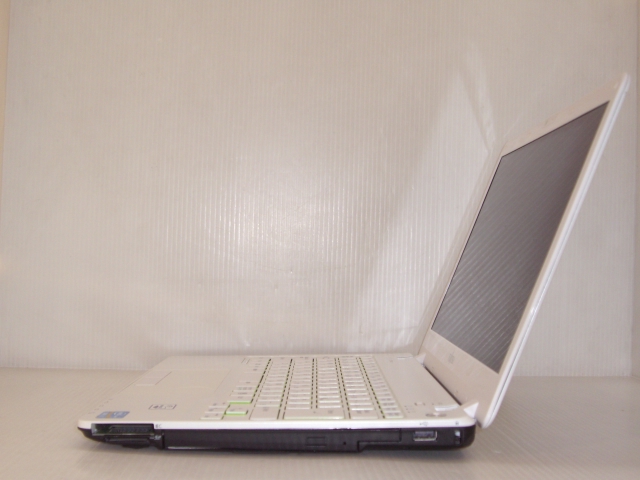 富士通 LIFEBOOK SH54/G