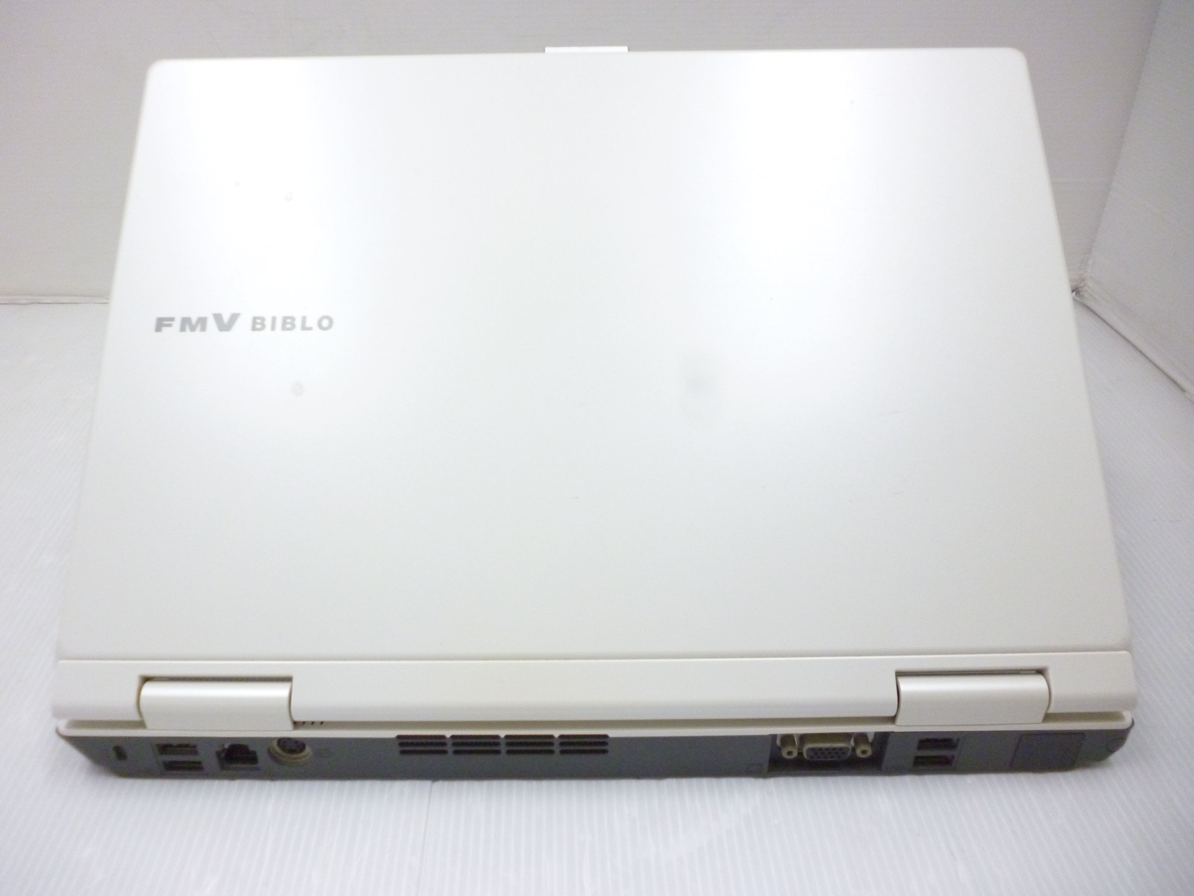 中古 FUJITSU ノートパソコンFMV-BIBLO NF50W 中古 FUJITSU ノートパソコンFMV-BIBLO NF50W
