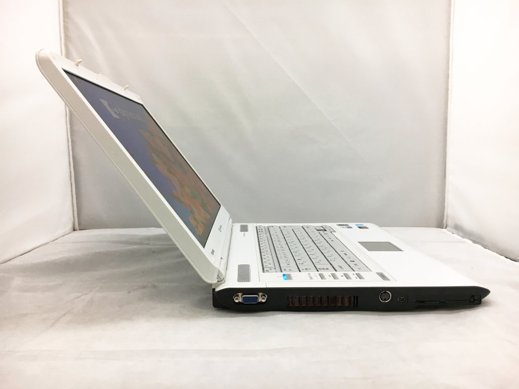 TOSHIBA dynabook TB67/RG 中古 中古美品】TOSHIBA dynabook TB67/RG - メルカリ