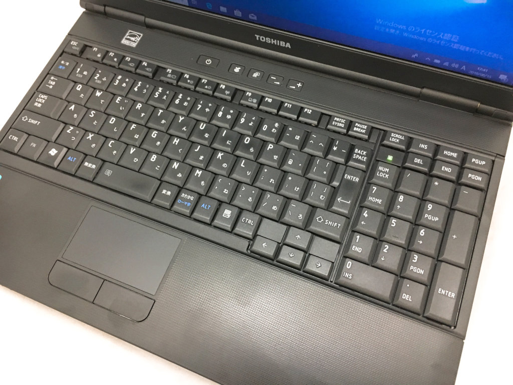 東芝 Satellite B451/D (Celeron B800 1.5GHz/4GB/250GB) 事務