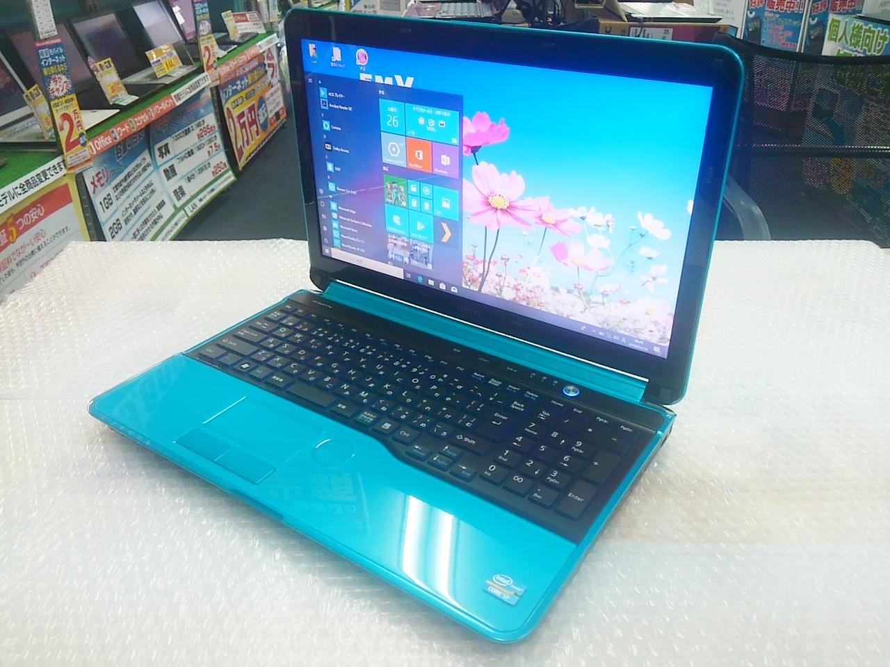 富士通 - LIFEBOOK AH56/H 富士通 FMV LIFEBOOK AH56/H FMVA56HW [アーバンホワイト] 価格