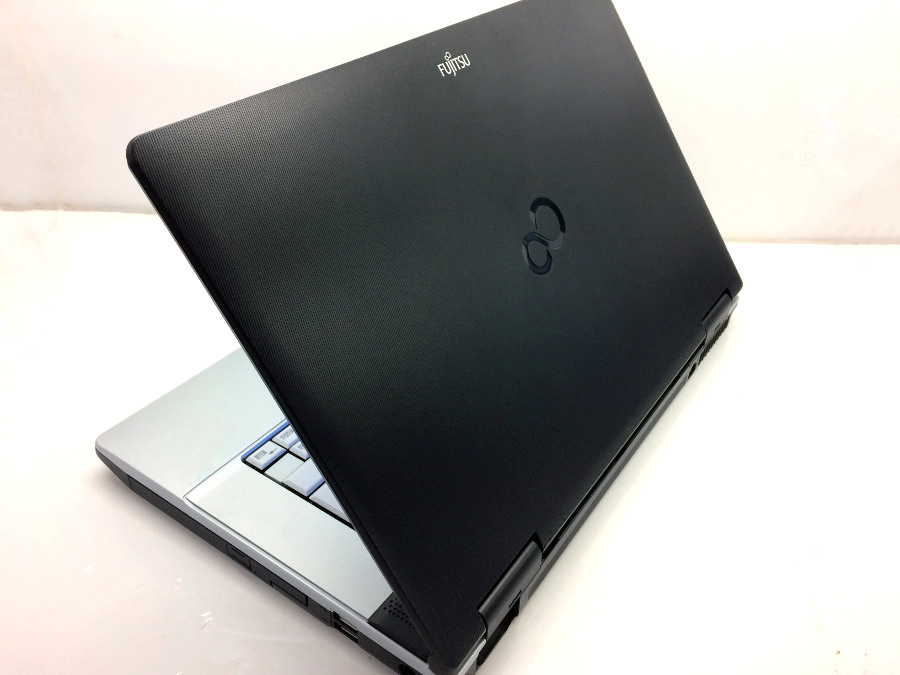 高速SSD240GB搭載 第二世代 Core i5-2520M LIFEBOOK E741/C ノート