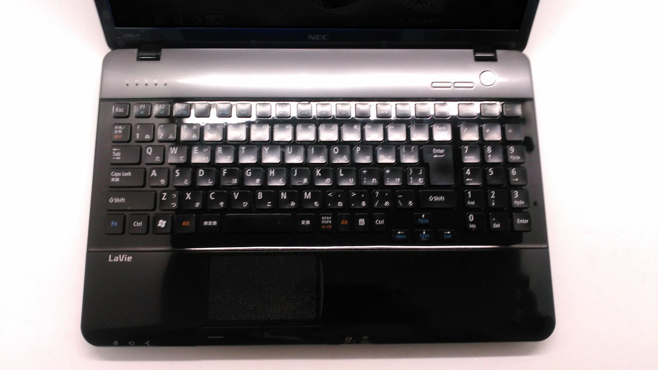 NEC Lavie LS550/F(CPU： Core i5 2430M 2.4GHz/メモリ：4GB/HDD