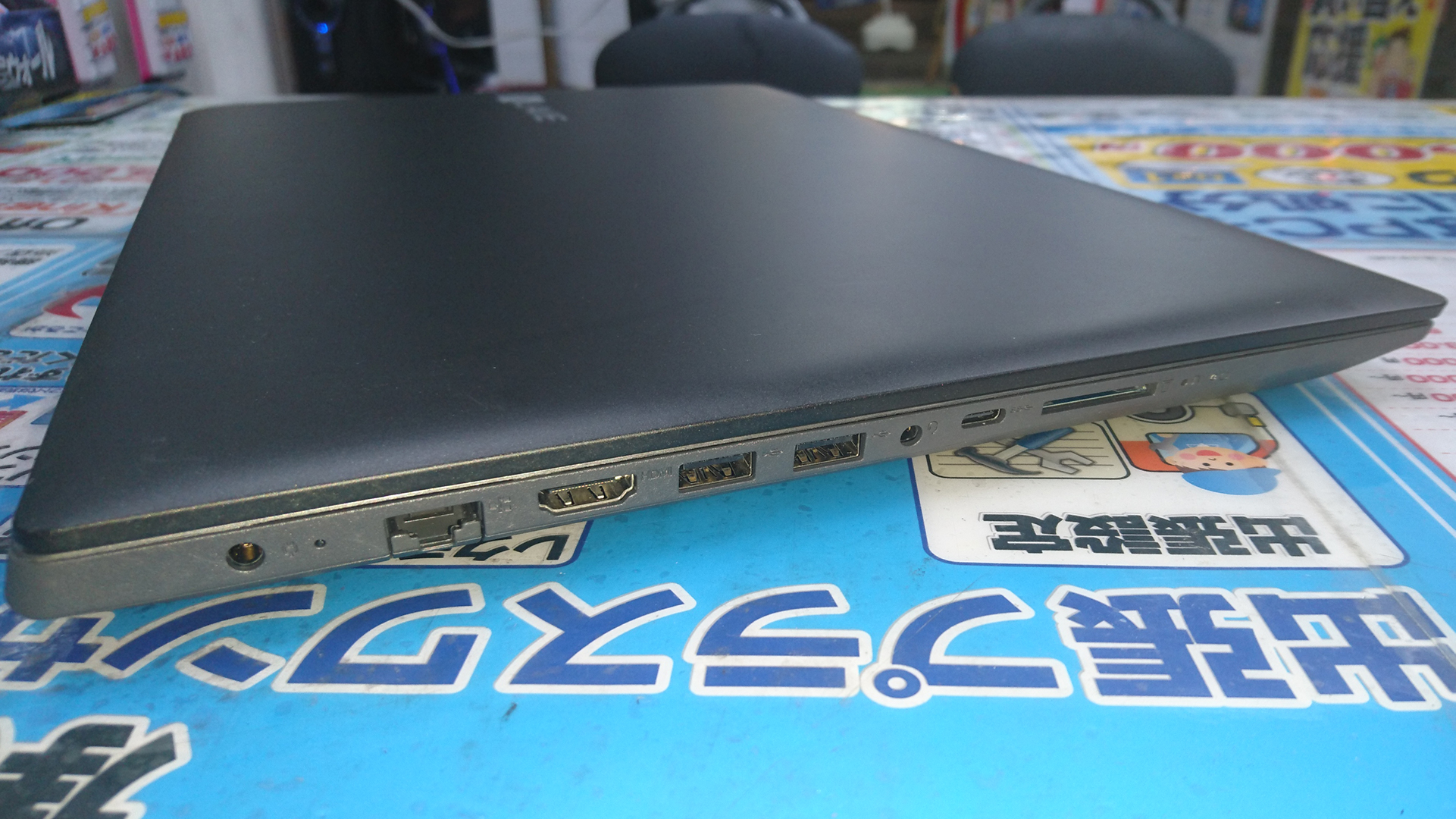 NEC. NS700/K 訳有り。 NEC LAVIE NS700/K (CPU:Core i7-8550U 1.8GHz/メモリ:8GB/SSD