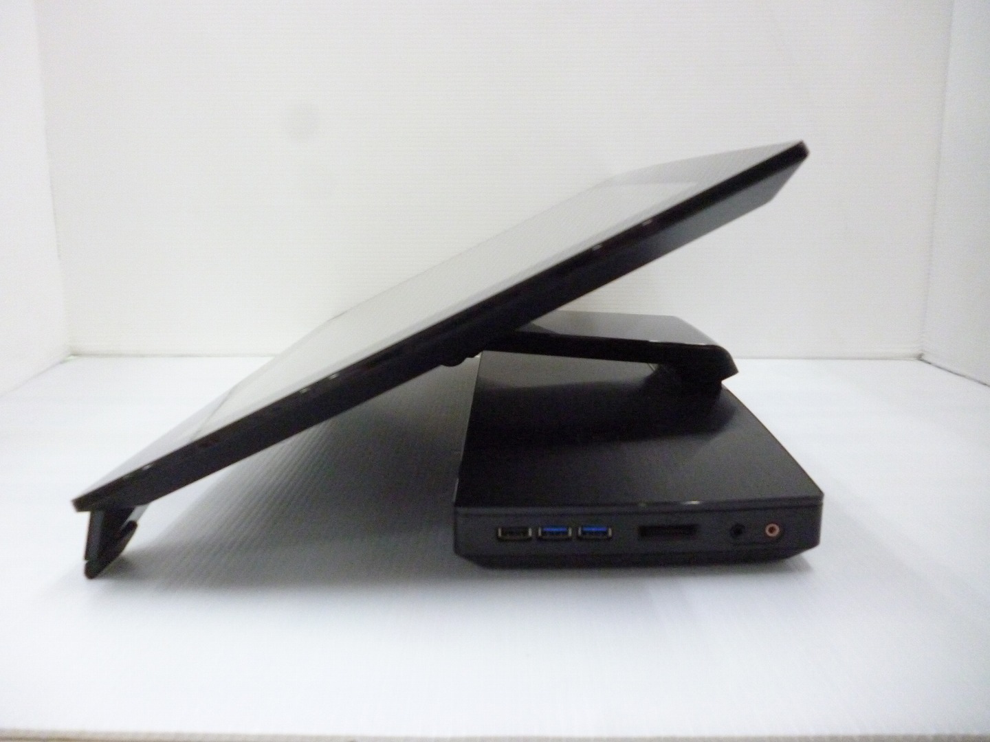 ☆値下げ中☆ESPRIMO WH77/M Windows 8 本体 富士通 ESPRIMO WH77/M (Corei7 4702MQ 2.20GHz/8GB/2TB) 21.5