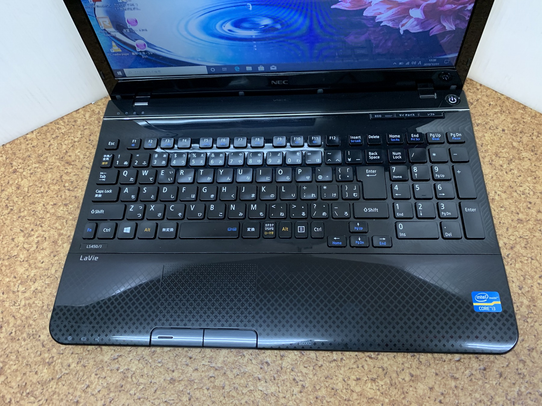 NEC ノートパソコン LaVie PC-LS450JS6R NEC LaVie S LS550/HS6R PC-LS550HS6R [クロスレッド] 価格比較