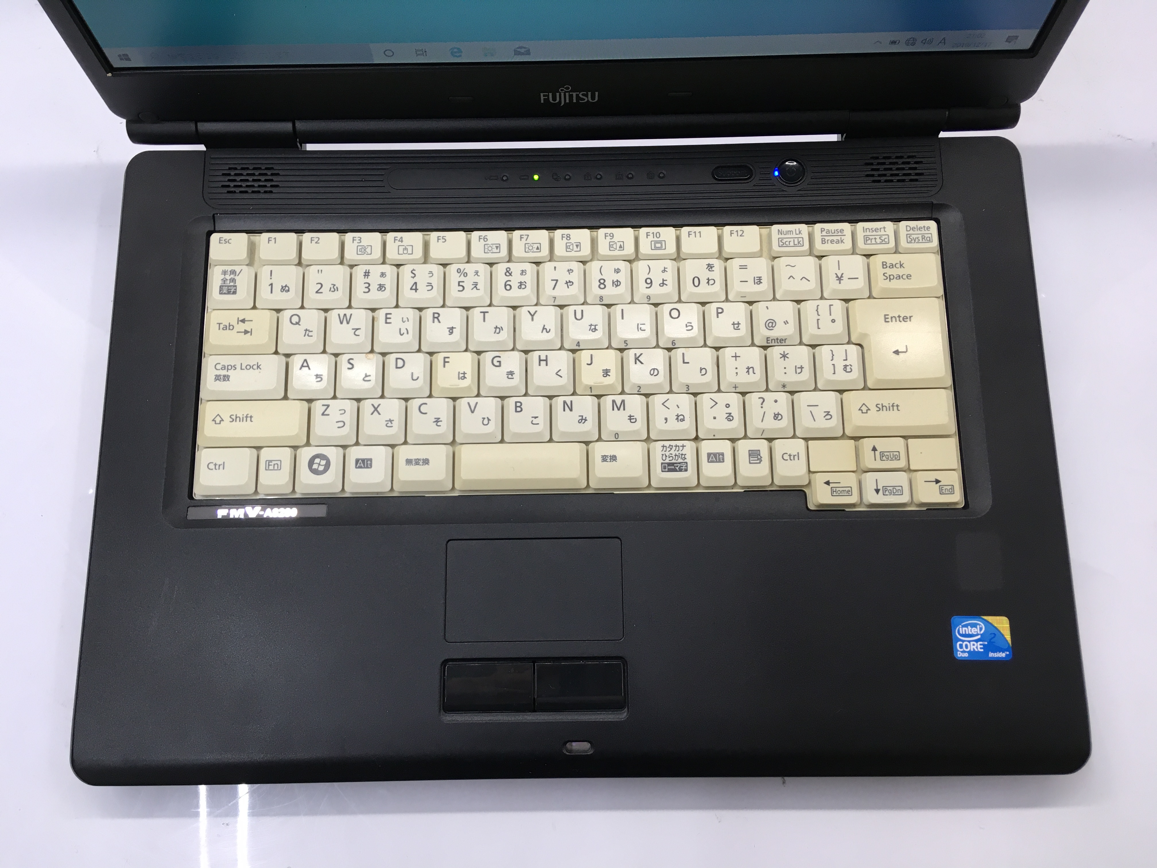 富士通製ノートPC FMV-A8280 富士通 FMV-A8280 ノートパソコン【WindowsXP Pro