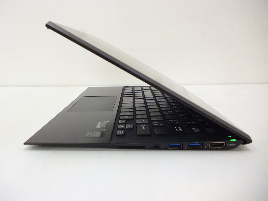 SONY VAIO Pro 13 SVP132A1CN (Core i7-4500U 1.8GHz/8GB/512GB