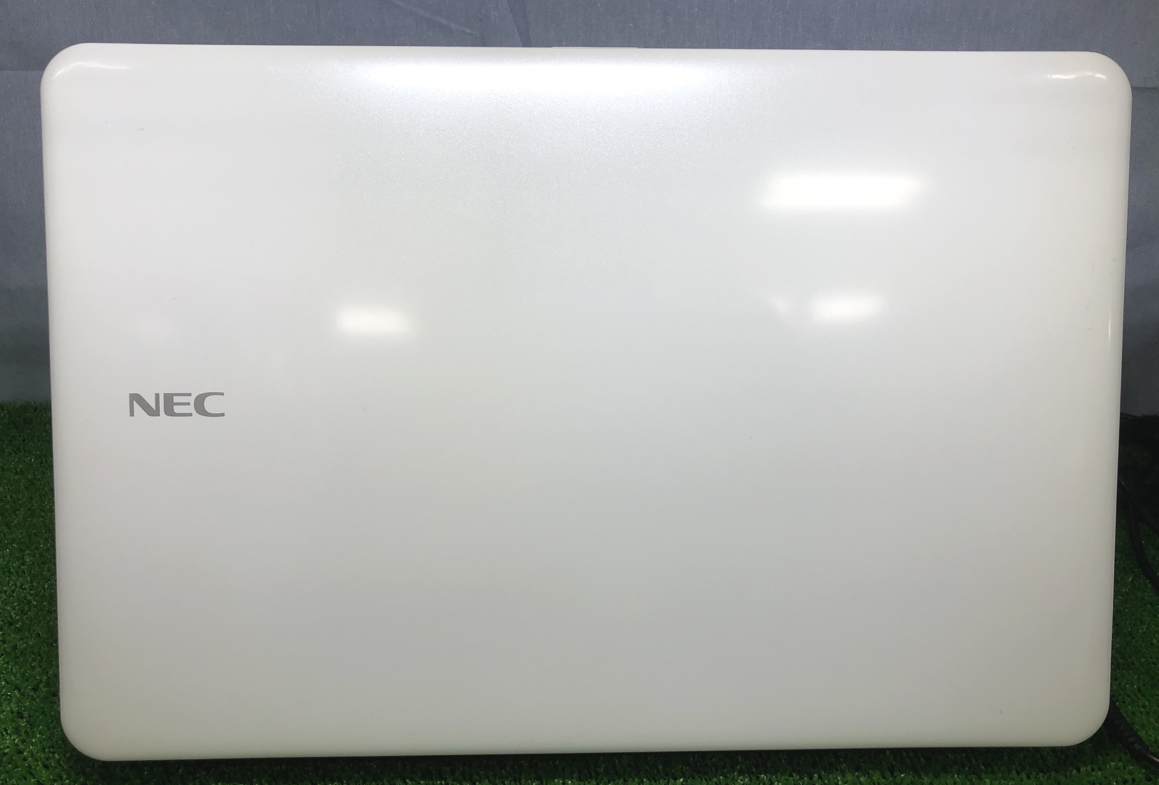 パソコン市場NEC LaVie PC-LS150FS6W: | 新品 / 中古パソコンの