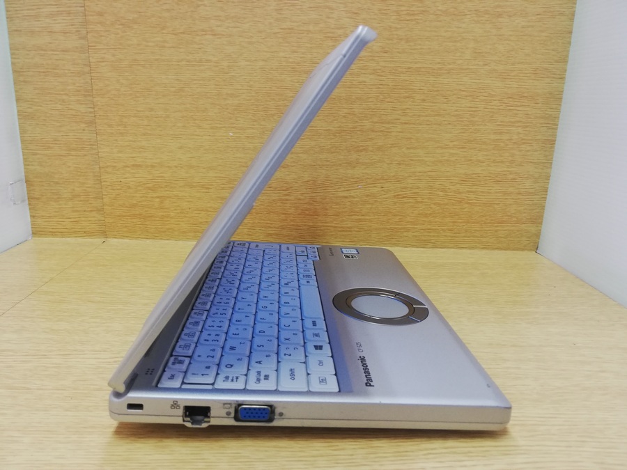 Panasonic - パナソニック Let&#39;s note SZ5 12.1型レッツノート「SZ5」発表、光学ドライブ内蔵で約929グラム