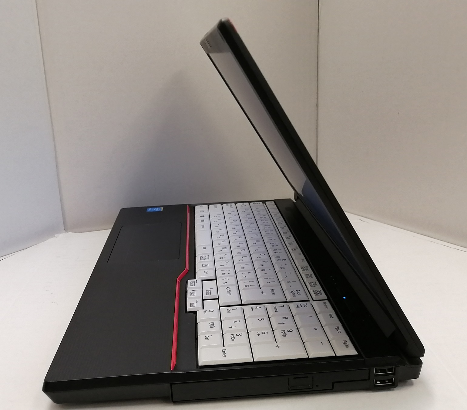 富士通 ノートパソコン LIFEBOOK A574/K/中古特価良品 Win7 64bit] 中古ノートパソコン 富士通 LIFEBOOK A574/K