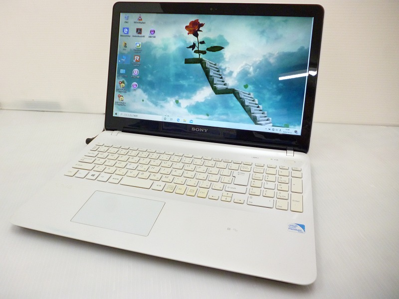 SONY VAIO SVF152C1JN (Pentium 2117U 1.8GHz/4GB/1TB) HDD:1TB