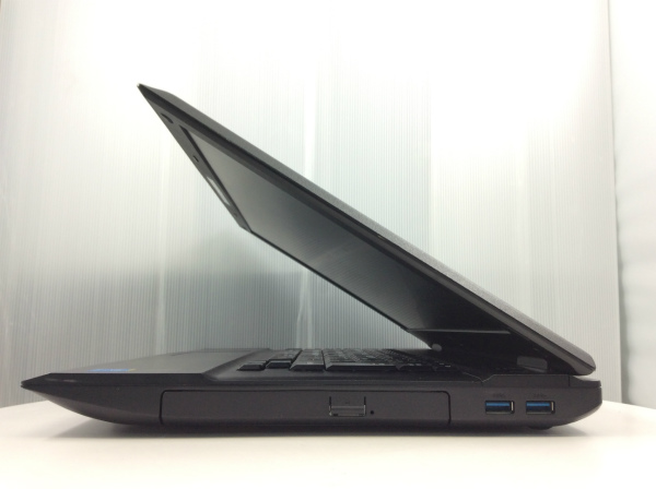 NEC VersaPro VX-M(CPU： Core i5 4310M 2.7GHz/メモリ：4GB/HDD