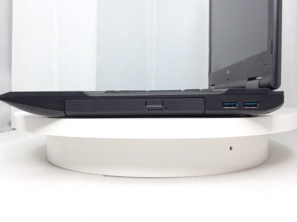 NEC VersaPro VX-M(CPU： Core i5 4310M 2.7GHz/メモリ：4GB/HDD
