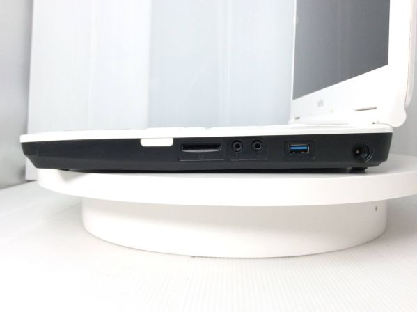 富士通 LIFEBOOK AH550/5A LIFEBOOK AH AH550/5A FMVA555AB シャイニー