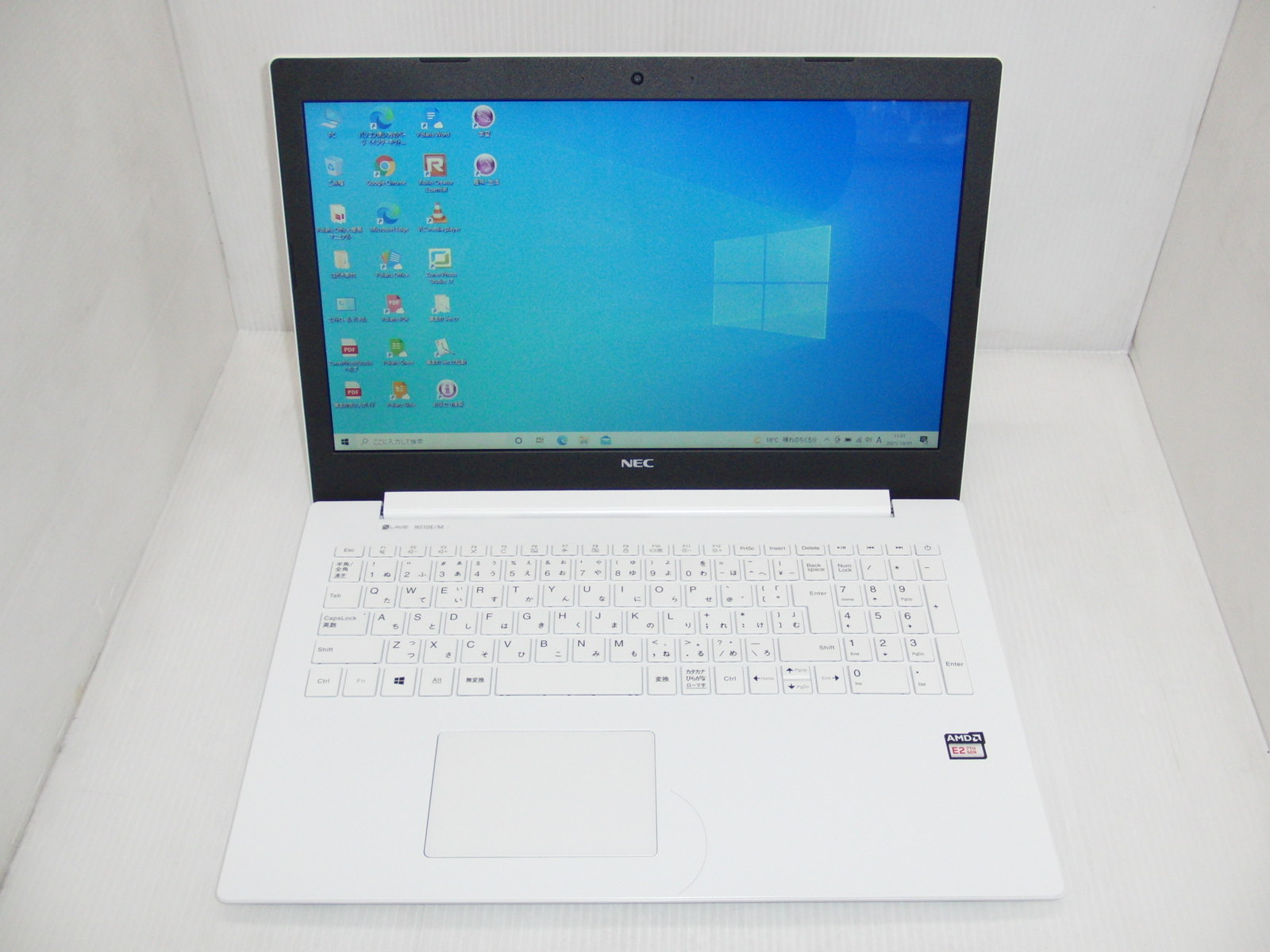 ノートパソコン　LAVIE Note Standard NS10E NEC LAVIE Note Standard NS10E/M2W PC-NS10EM2W|パソコン買う