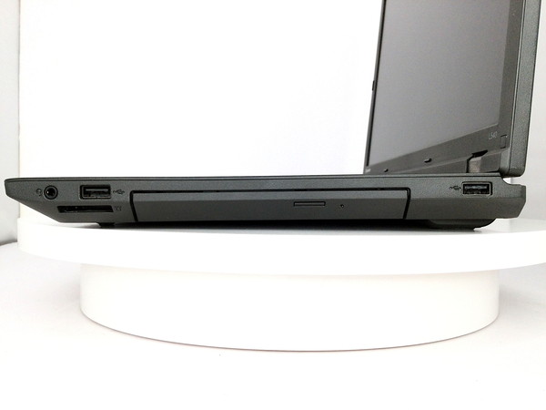 Lenovo ThinkPad L540(訳あり)(CPU:Core i5 4200M 2.5GHz/メモリ:4GB