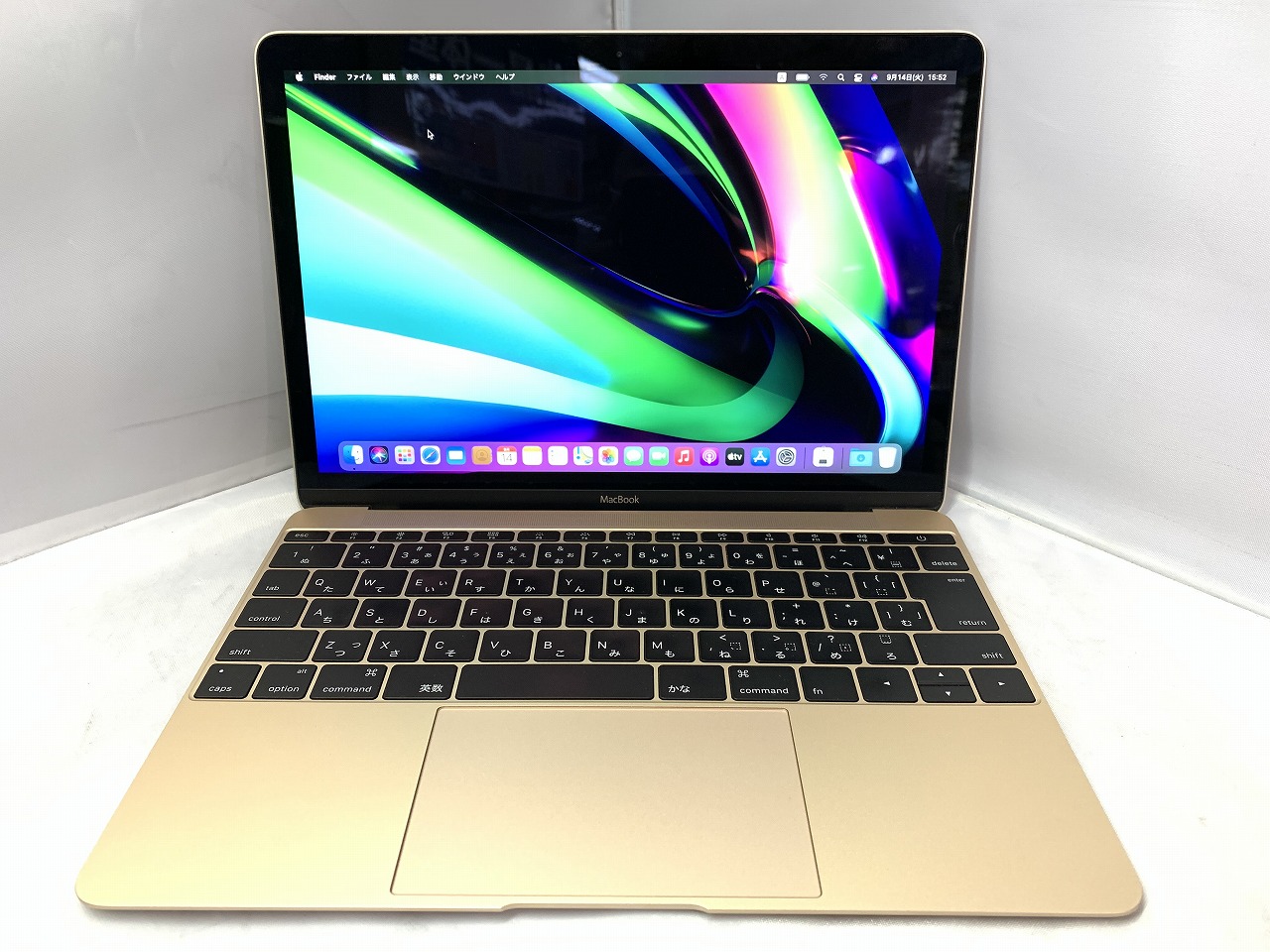 Apple MacBook Air 13.6インチ MLXY3J/A シルバー