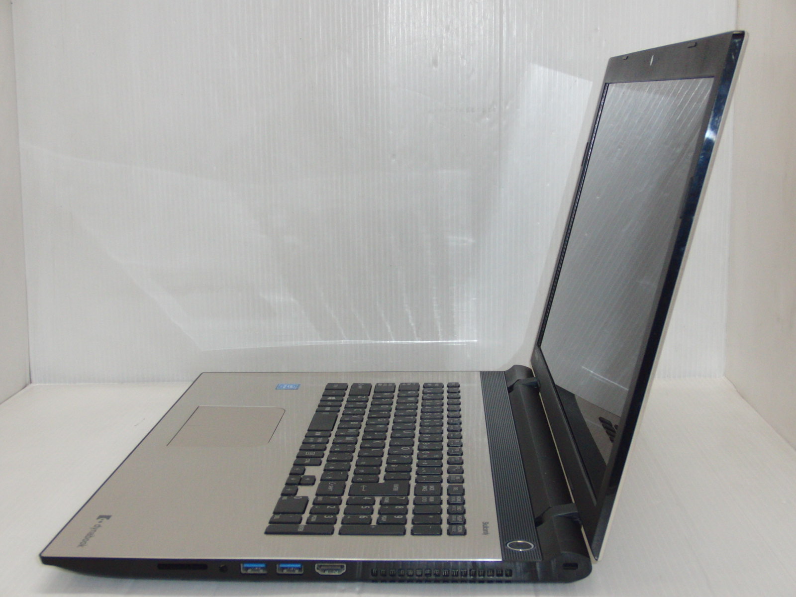 東芝 dynabook BX/67TG 17インチ液晶・SSDモデル