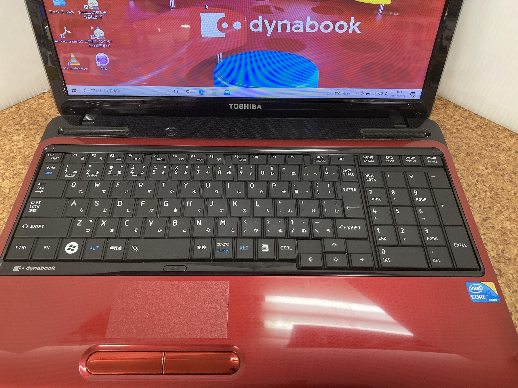 東芝 dynabook T350/46BR
