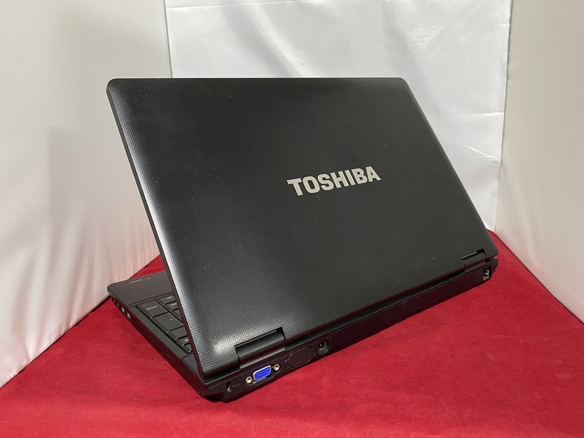 東芝ダイナブックB551/C