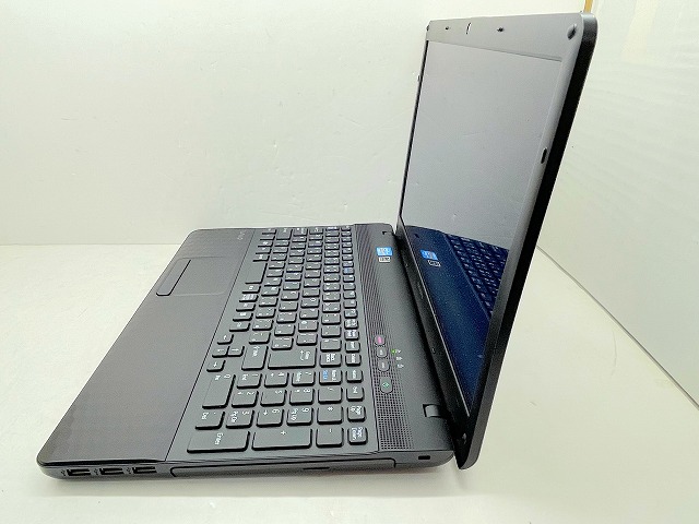 Windows11ノートパソコン ★SONY VAIO PCG-71B11N★ SONY VAIO PCG-71B11N(CPU:Core i5 2450M 2.5GHz/メモリ:8GB/SSD