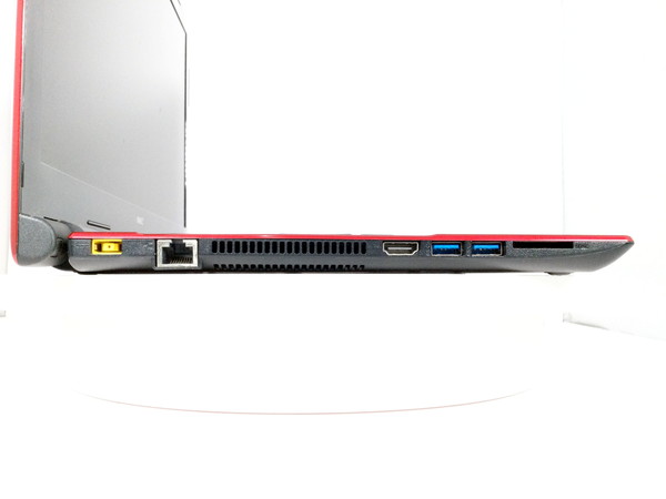 NEC LAVIE NS150/G PC-NS150GAR (CPU：Celeron 3855U 1.6GHz/メモリ