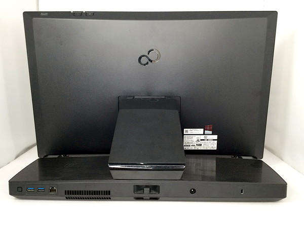 富士通 ESPRIMO WH77/M (CPU：Core i7 4702MQ 2.2GHz/メモリ：8GB/HDD