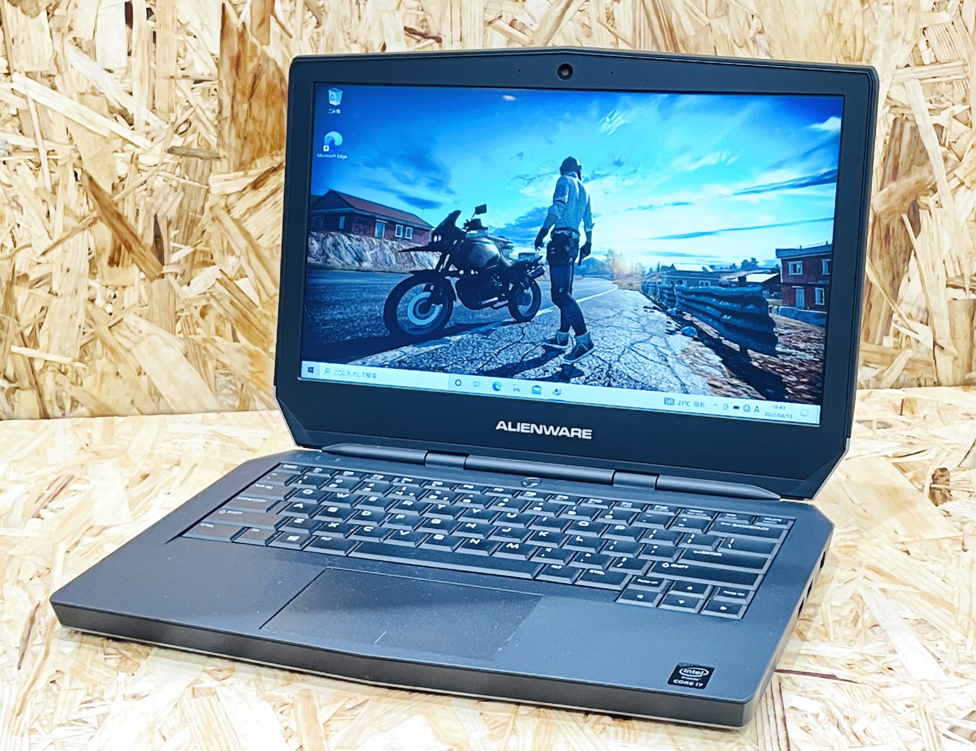 DELL Alienware 13 (Corei7 5500U 2.40GHz / 16GB / SSD:256GB