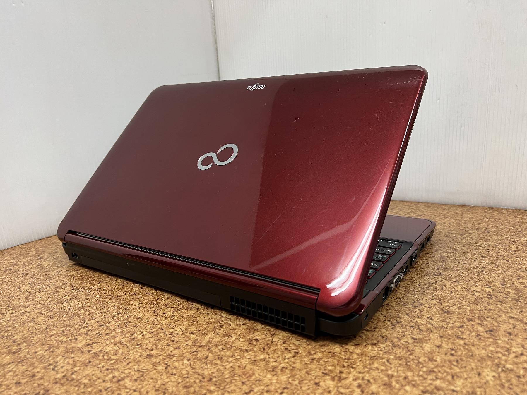爆速SSD240GB 富士通 LIFEBOOK AH54/H i5-3210M LIFEBOOK ノートパソコン 中古パソコン 美品 富士通 Lifebook