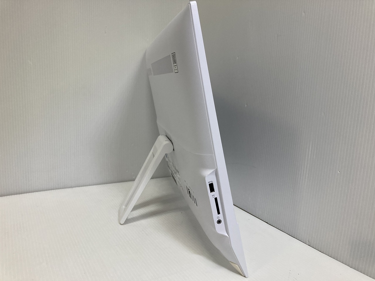 Lenovo - Lenovo 310 J3355 128G/SSD 4G 一体型 パソコン Lenovo AIO 310 20LAP All In One Desktop/Intel Celeron J3355